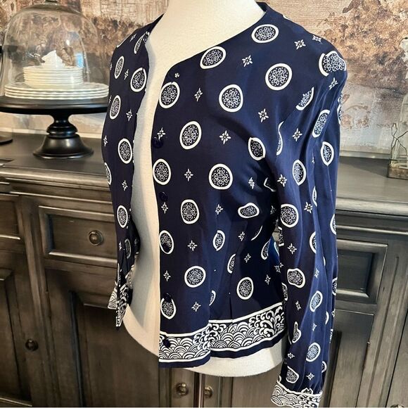Vintage Navy & White Blouse Button size 8 - Picture 3 of 6